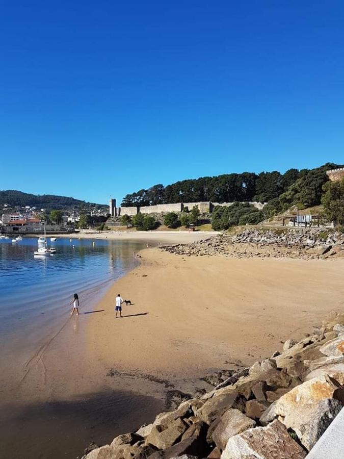 Villa Vivienda en el casco histórico de Baiona Exterior foto